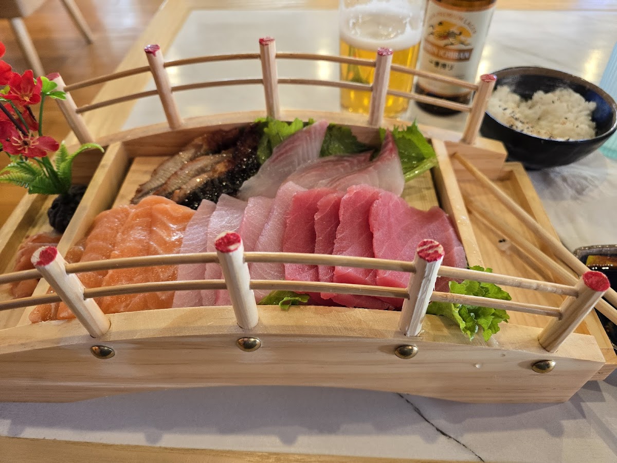 Fuji Ramen & Sushi Photos 2